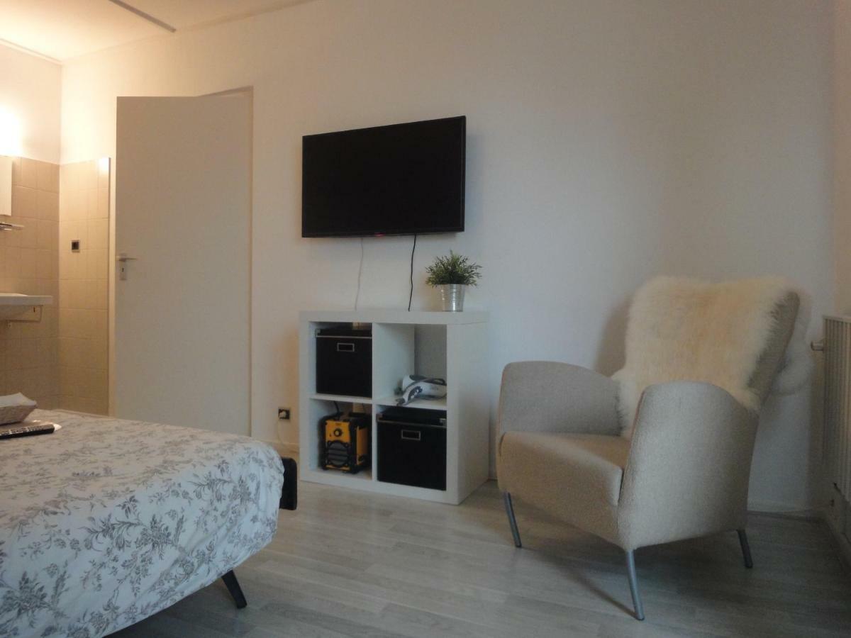 Riethove Bed & Breakfast ฮาร์ลิงเงน ภายนอก รูปภาพ